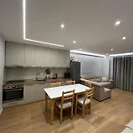Tili Appartement Polisi i Vogel