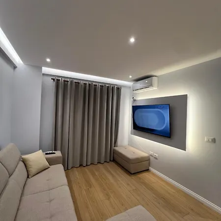 Tili Apartment *